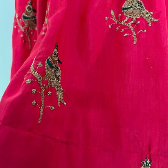 Handmade Fuschia Dress w/ Gold Embroidery - Picture 4 of 6